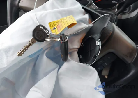 2011 Chevrolet Silverado 1500 Lt from USA, damaged, VIN 3GCPCSE06BG187639